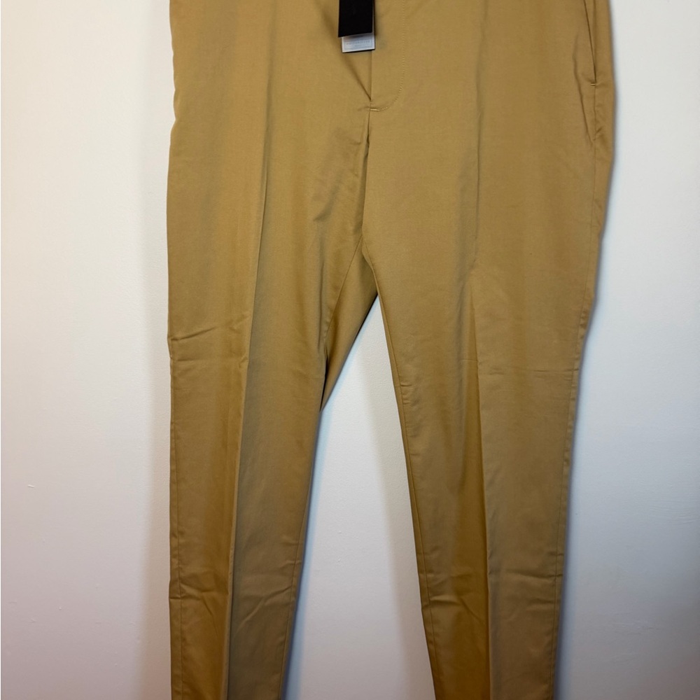 Destination j Crew Men's Khaki Chinos  NWT 38 x32
